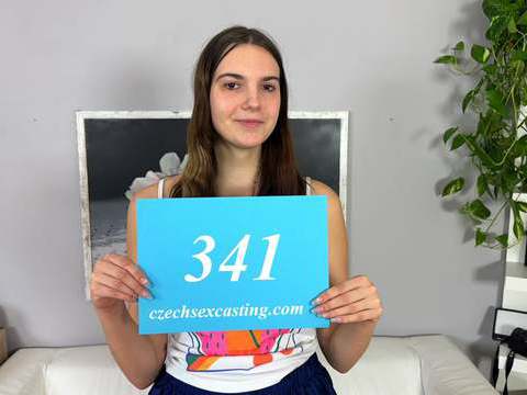 JerkMania presents: Czech amateur lucka wants to be a professional model