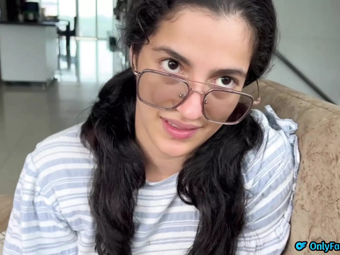 JerkMania presents: ! student gives her virginity to her math teacher!